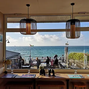 https://les-charmettes-saint-malo.inbrittany.com