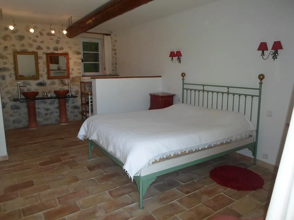 Pavillon De Beauregard Bed & Breakfast Aix-en-Provence 0*,